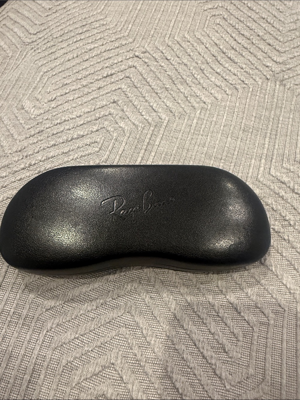 Authentic Ray Ban Black Hard Clam Shell Eyeglass Case Sunglasses Reading Glasses